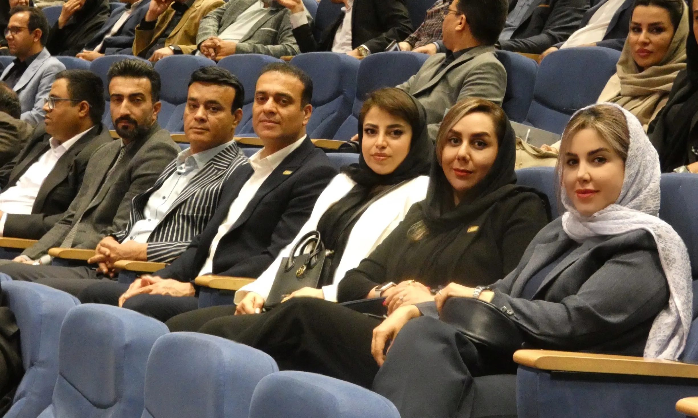 انتخاب شرکت کشت و صنعت شیفته آرای شرق به عنوان صادرکننده نمونه استان خراسان رضوی