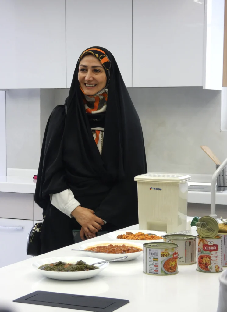 بازدید ریاست محترم اداره غذا و دارو
از کارخانه شرکت کشت و صنعت شیفته آرای شرق