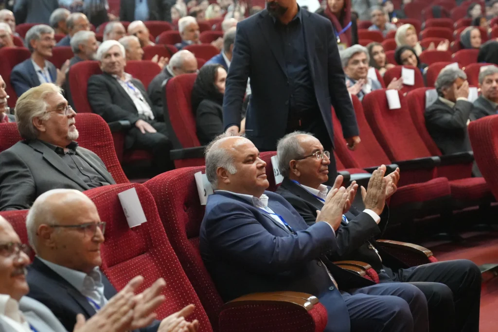 دعوت رسمی ریاست محترم دانشکده کشاورزی دانشگاه فردوسی مشهد از یکی از هم پیمانان خود؛ شرکت کشت و صنعت شیفته آرای شرق  با حضور ریاست محترم هیات مدیره، جناب آقای محمد شریعتی   در گرامیداشت پنجاهمین سالگرد تاسیس این دانشکده