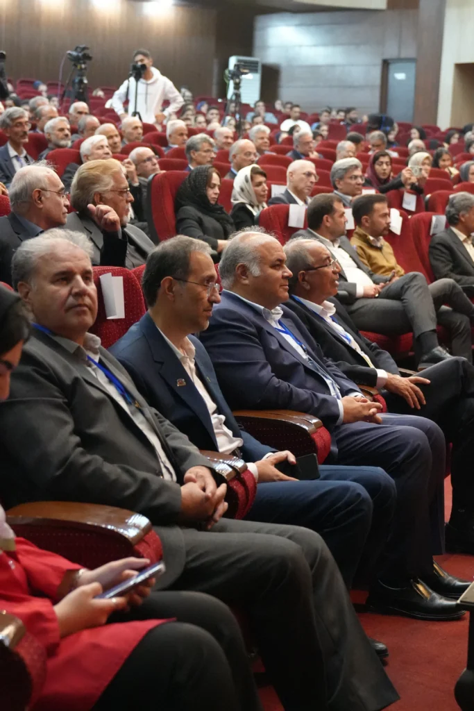 دعوت رسمی ریاست محترم دانشکده کشاورزی دانشگاه فردوسی مشهد از یکی از هم پیمانان خود؛ شرکت کشت و صنعت شیفته آرای شرق  با حضور ریاست محترم هیات مدیره، جناب آقای محمد شریعتی   در گرامیداشت پنجاهمین سالگرد تاسیس این دانشکده