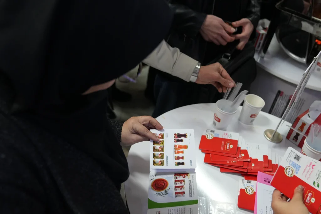 شرکت کشت و صنعت شیفته آرای شرق با برند شهدین حامی جشنواره غذا یلدای فرا سودمند