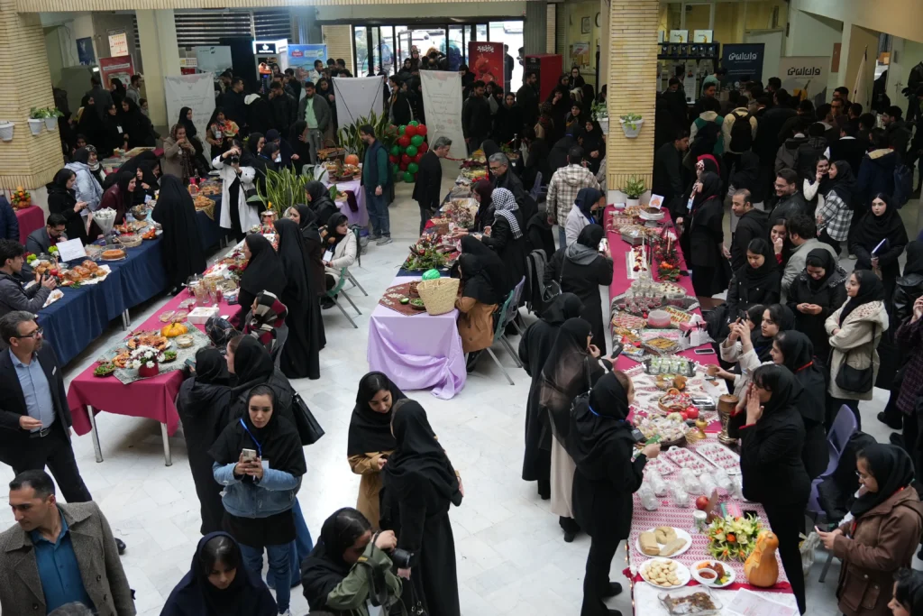 شرکت کشت و صنعت شیفته آرای شرق با برند شهدین حامی جشنواره غذا یلدای فرا سودمند