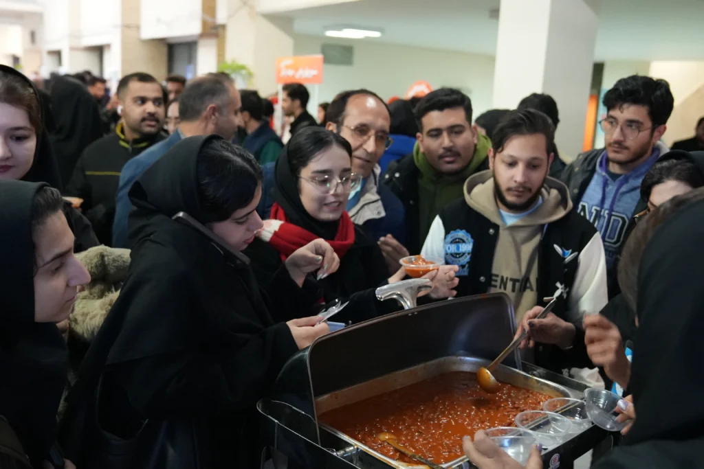 شرکت کشت و صنعت شیفته آرای شرق با برند شهدین حامی جشنواره غذا یلدای فرا سودمند