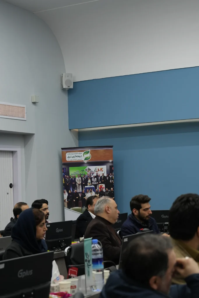 شیفته آرای شرق با برند شهدین حامی کارگاه آموزشی کاربرد هوش مصنوعی در کسب و کارها