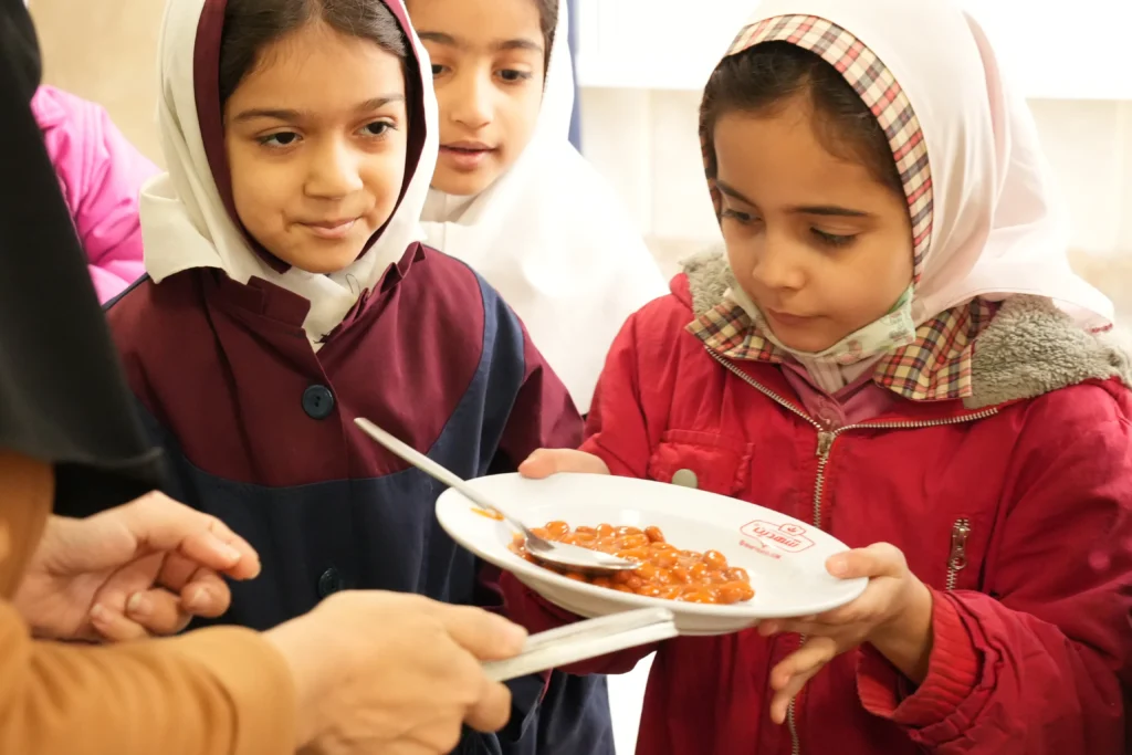 مسئولیت اجتماعی شرکت کشت و صنعت شیفته آرای شرق