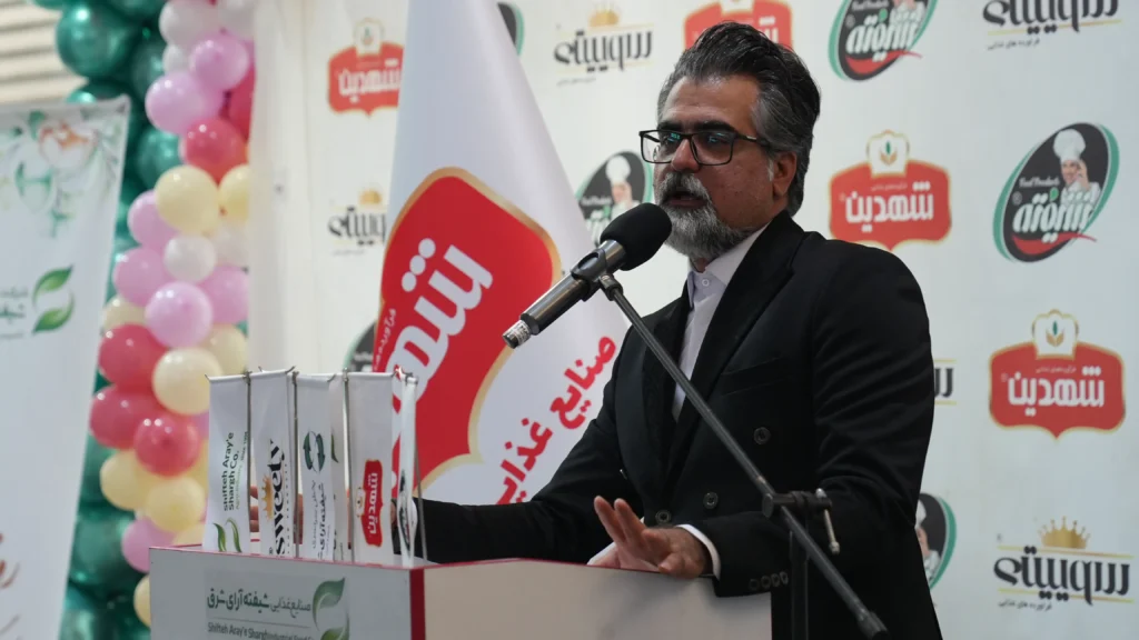 روز جهانی کار و کارگر؛ تجلیل از ستون‌های اصلی تولید در شرکت کشت و صنعت شیفته‌آرای شرق